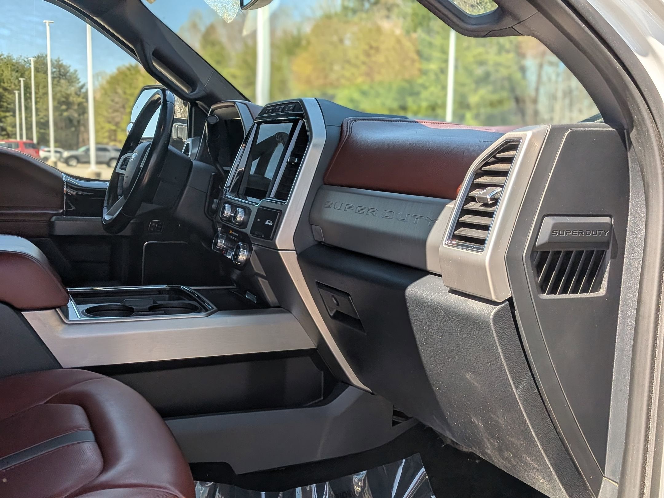 2022 Ford Super Duty F-350 SRW Platinum