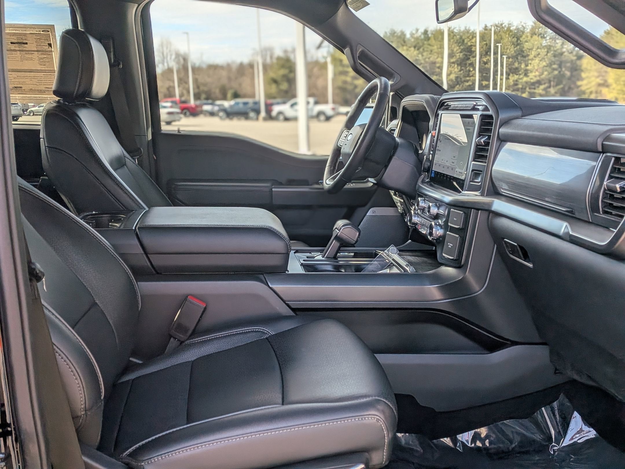 2024 Ford F-150 LARIAT