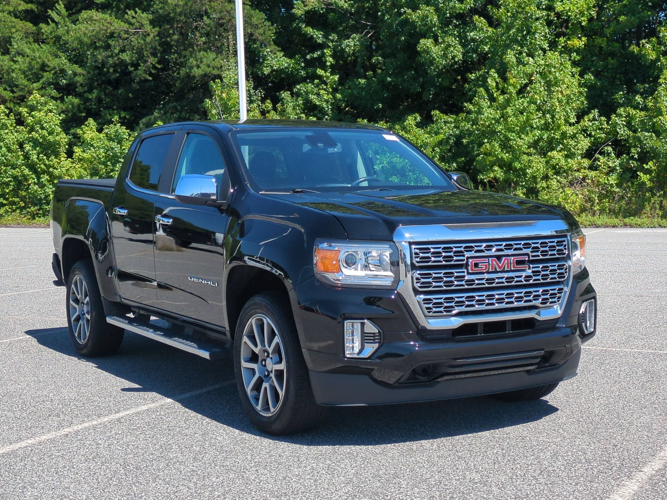 2022 GMC Canyon 4WD Denali