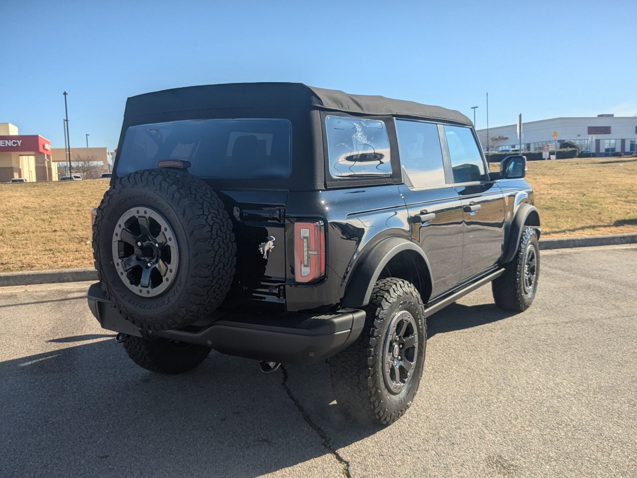 2023 Ford Bronco Badlands