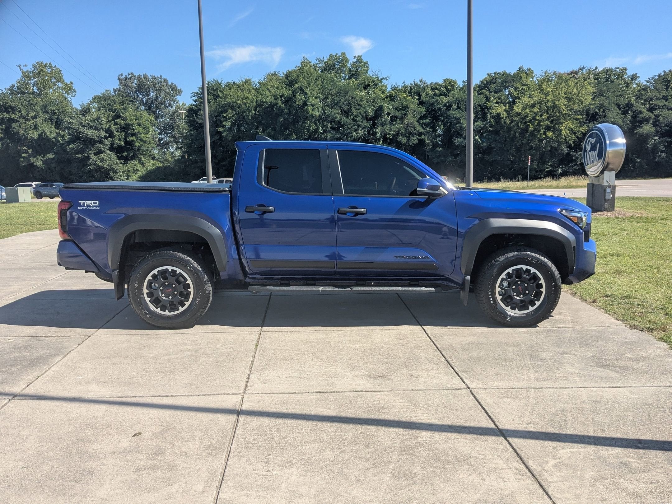 2025 Toyota Tacoma 4WD TRD Off Road