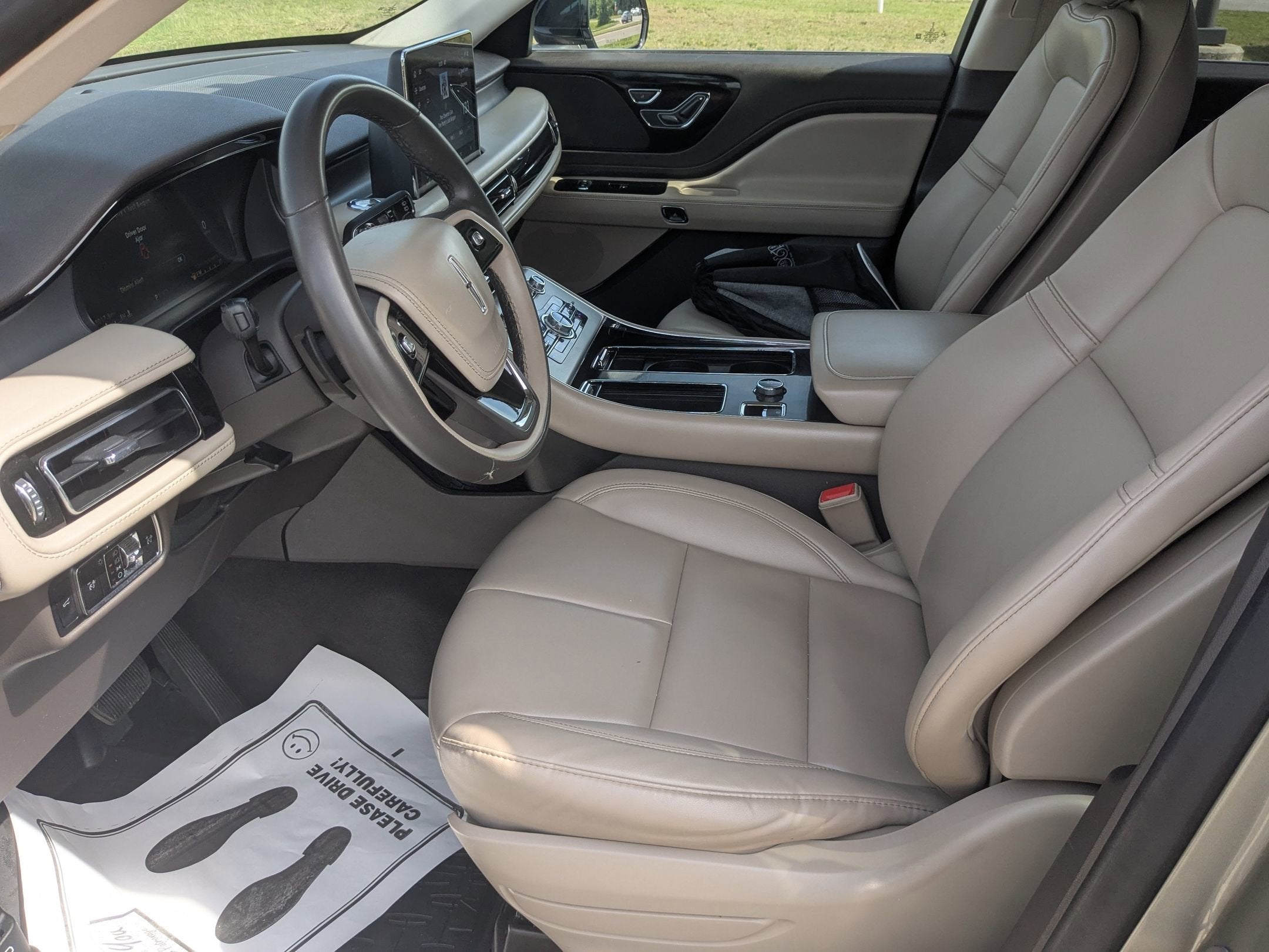 2023 Lincoln Aviator Standard