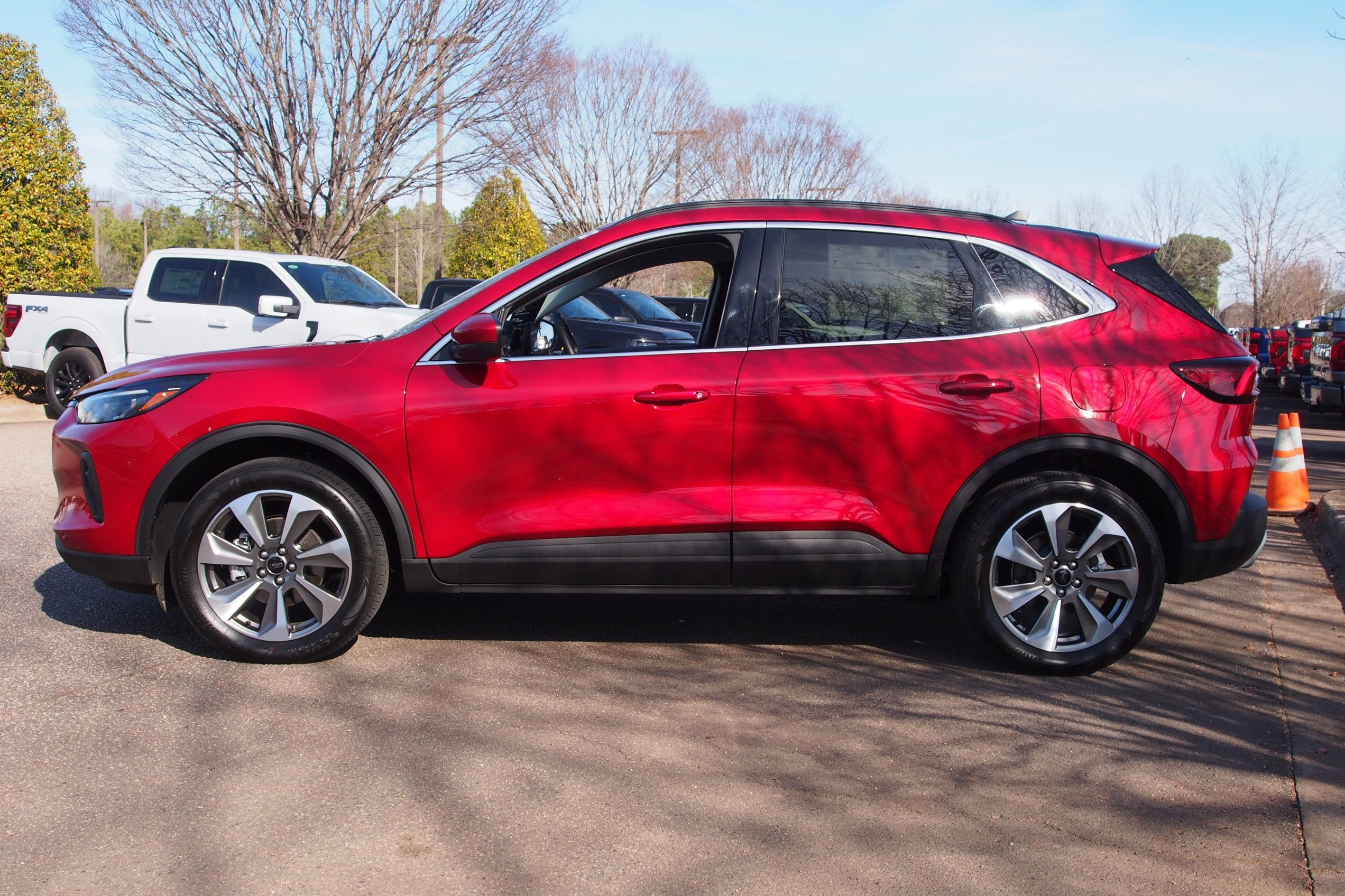 2025 Ford Escape Platinum