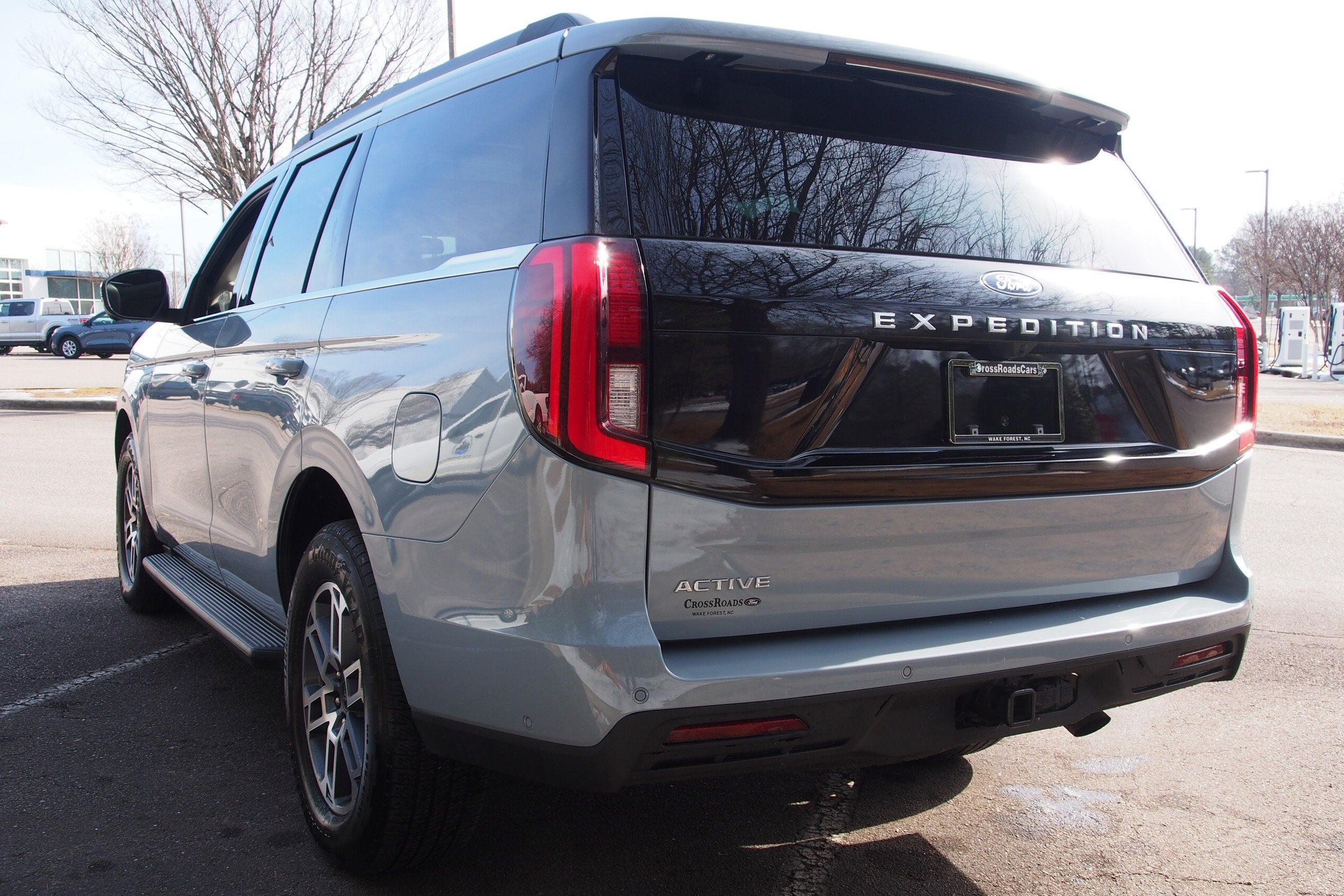 2025 Ford Expedition Active