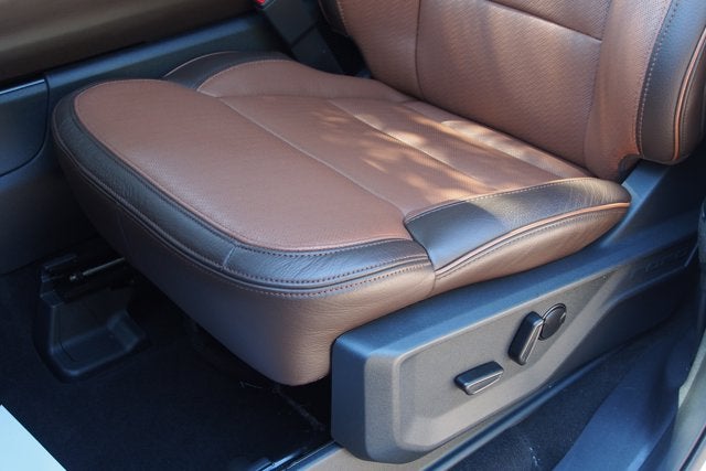 2025 Ford Expedition King Ranch