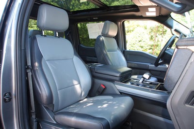 2025 Ford F-150 Lightning LARIAT