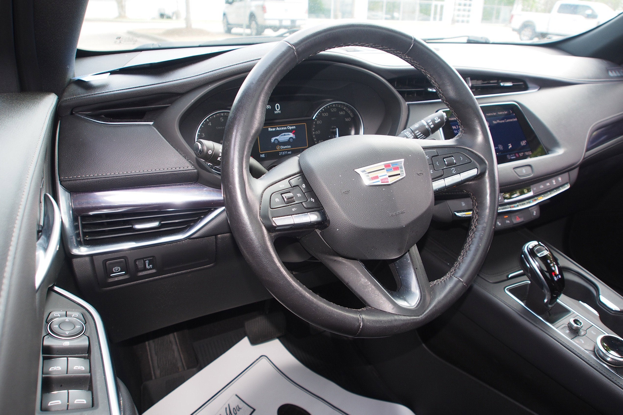 2023 Cadillac XT4 FWD Luxury