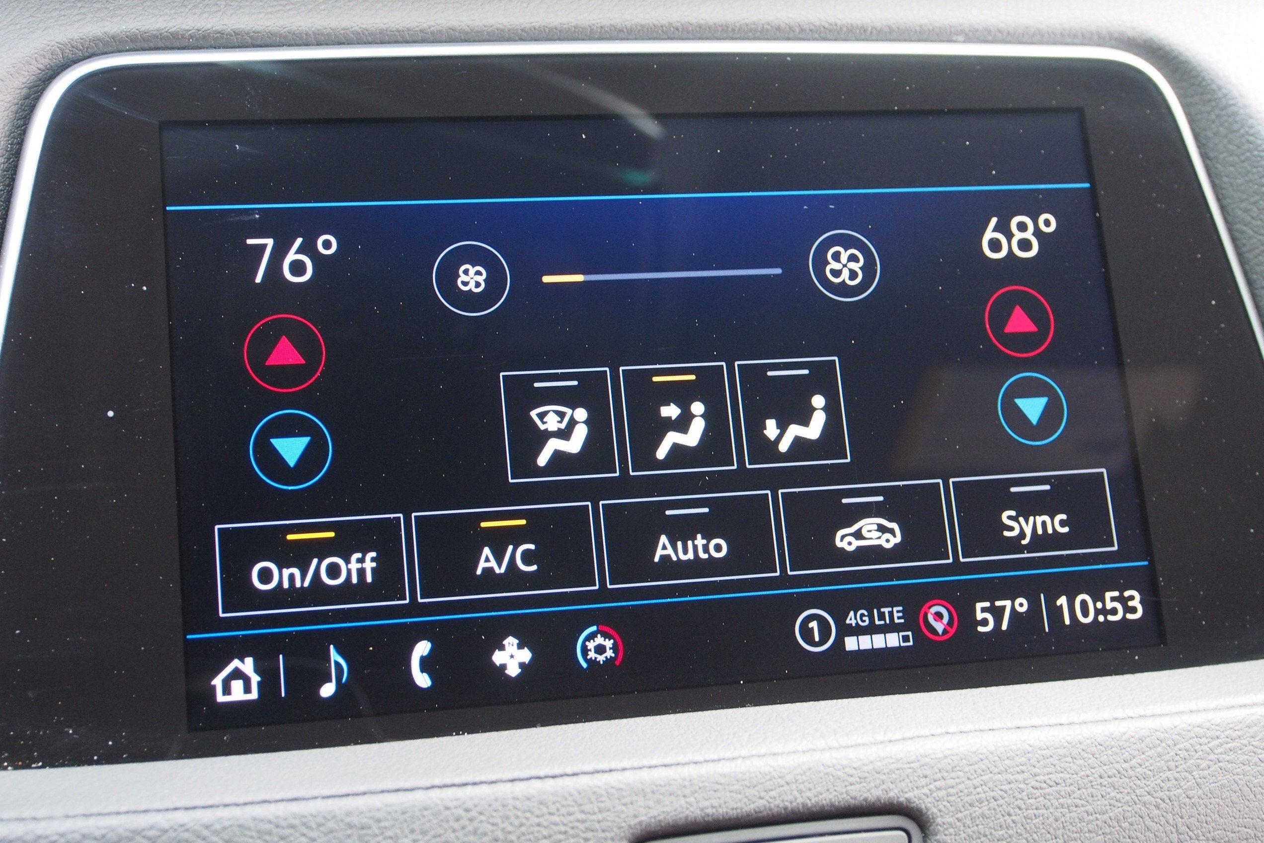 2023 Cadillac XT4 FWD Luxury