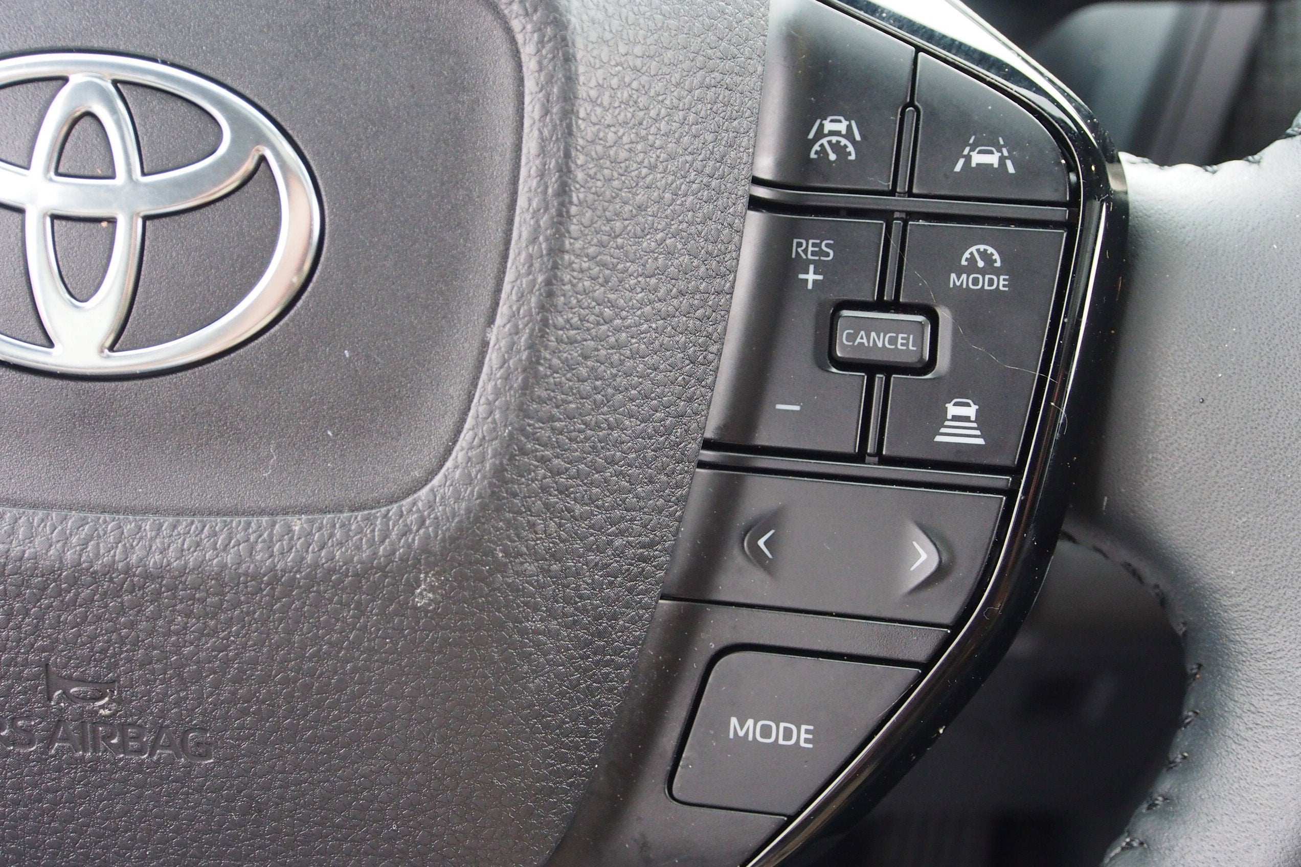 2023 Toyota bZ4X Limited