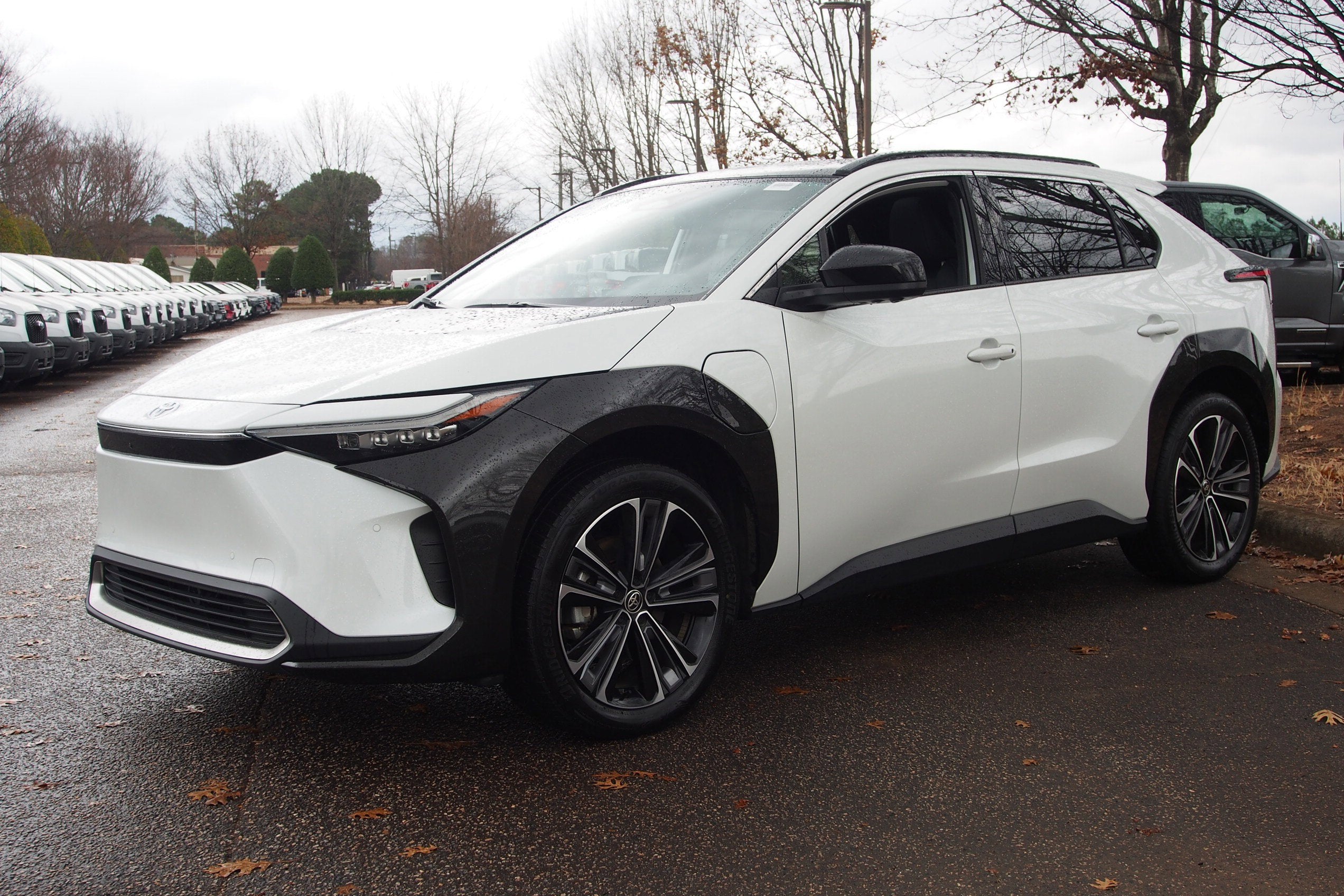 2023 Toyota bZ4X Limited