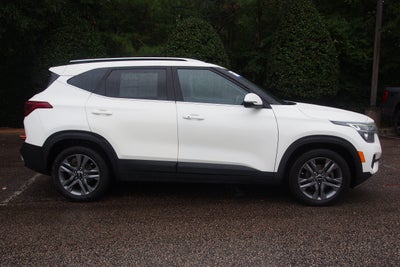 2023 Kia Seltos S