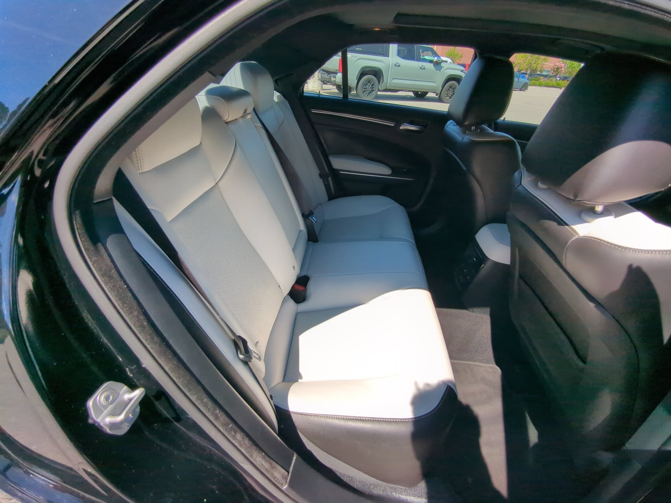 2020 Chrysler 300 300S