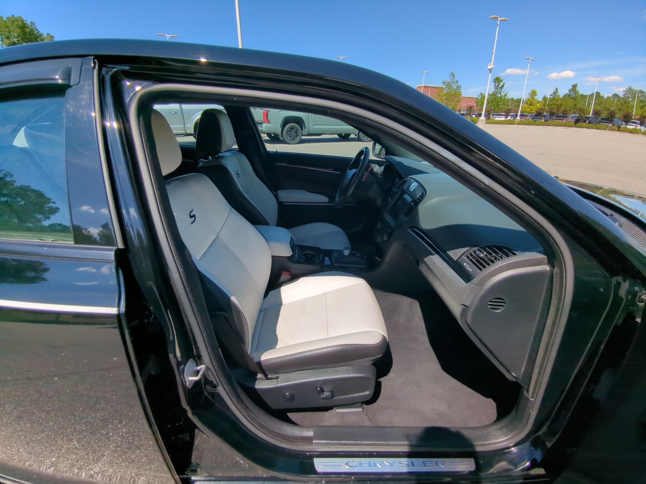 2020 Chrysler 300 300S