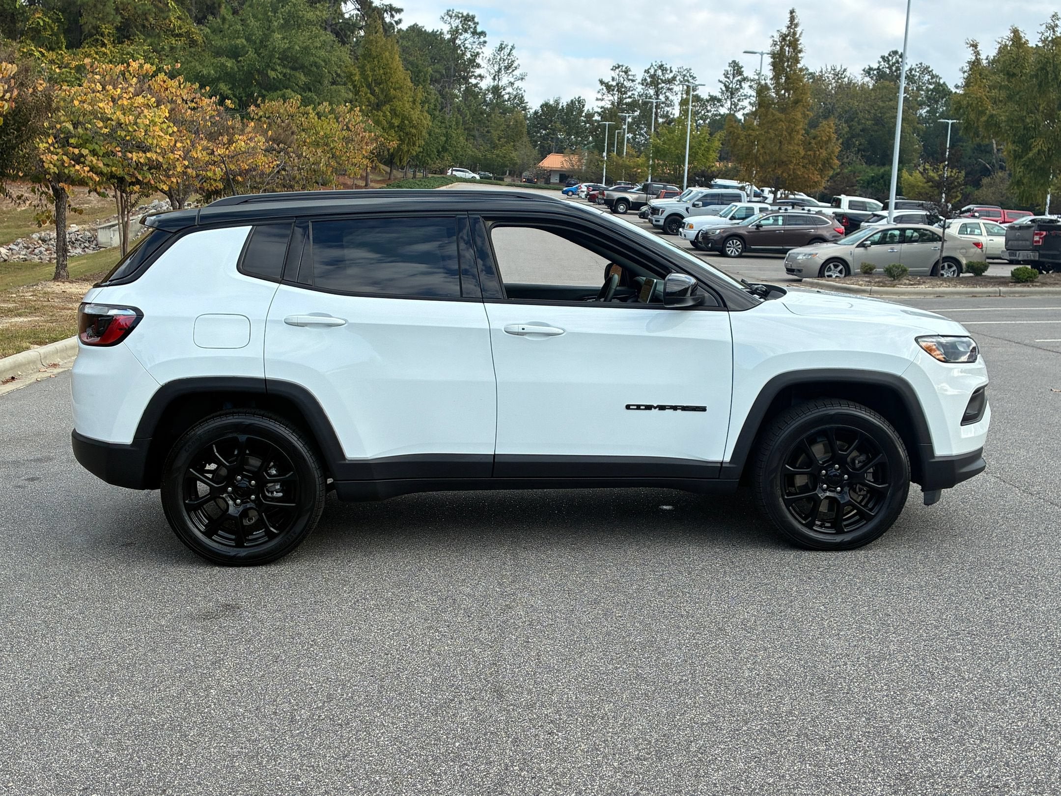 2023 Jeep Compass Altitude