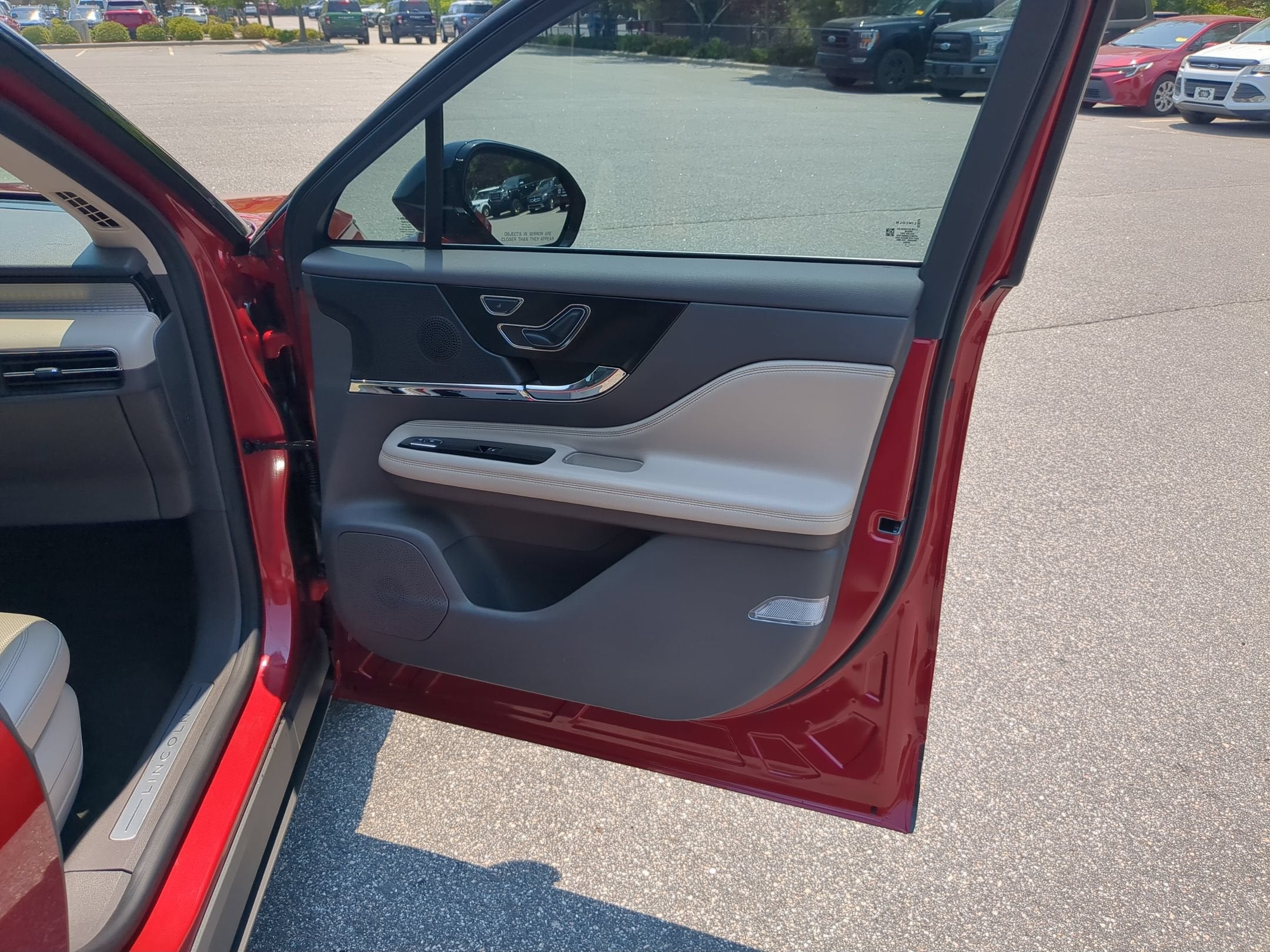 2024 Lincoln Corsair Premiere