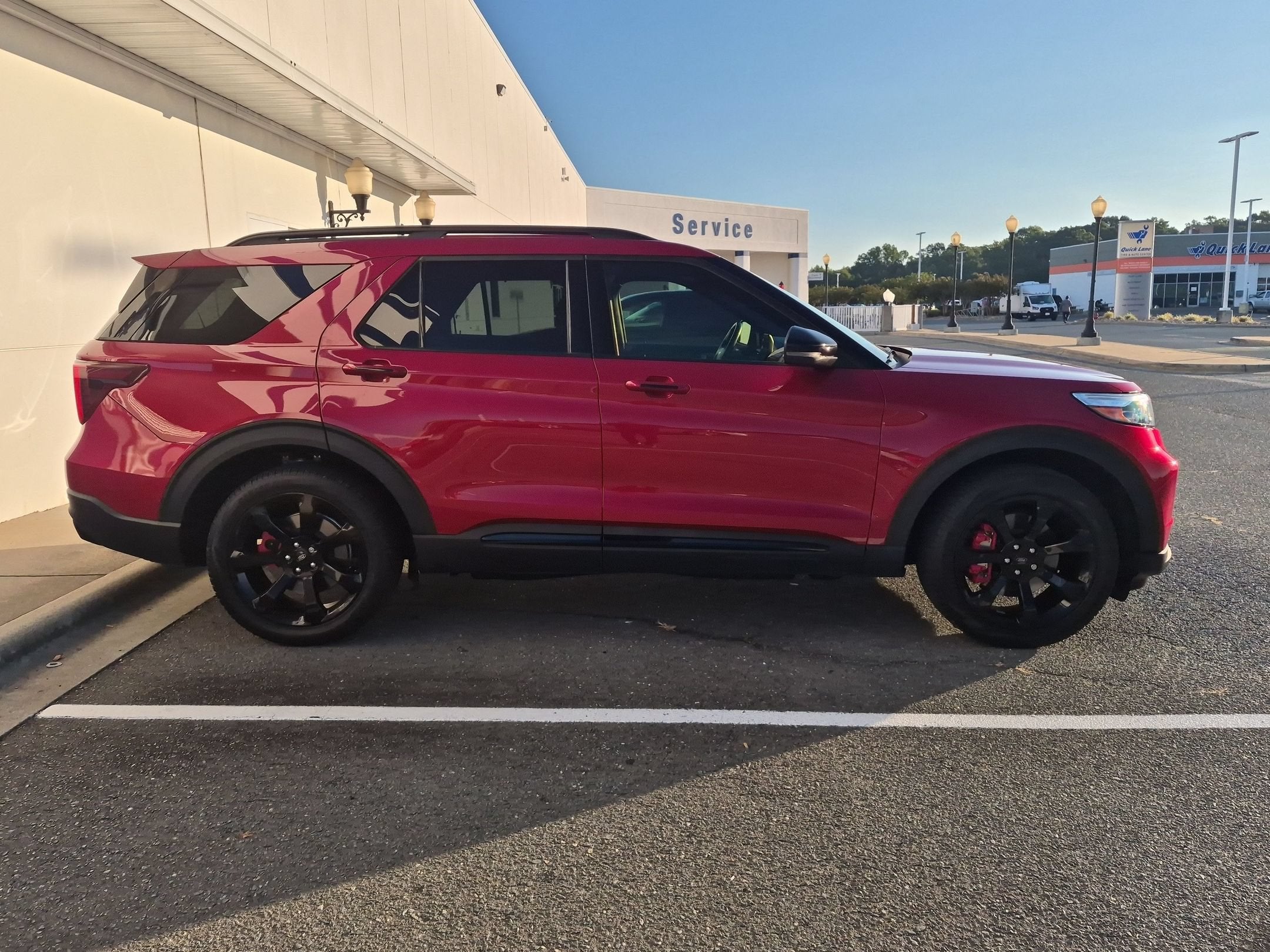 2023 Ford Explorer ST
