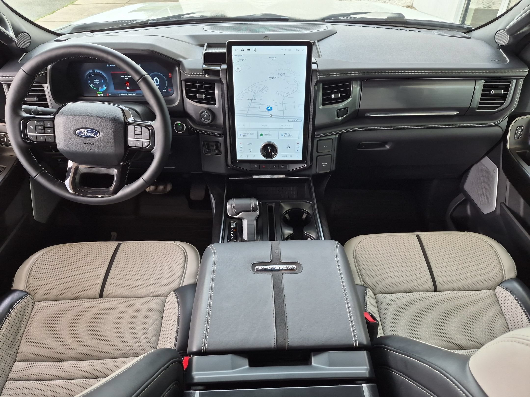 2025 Ford F-150 Lightning Platinum