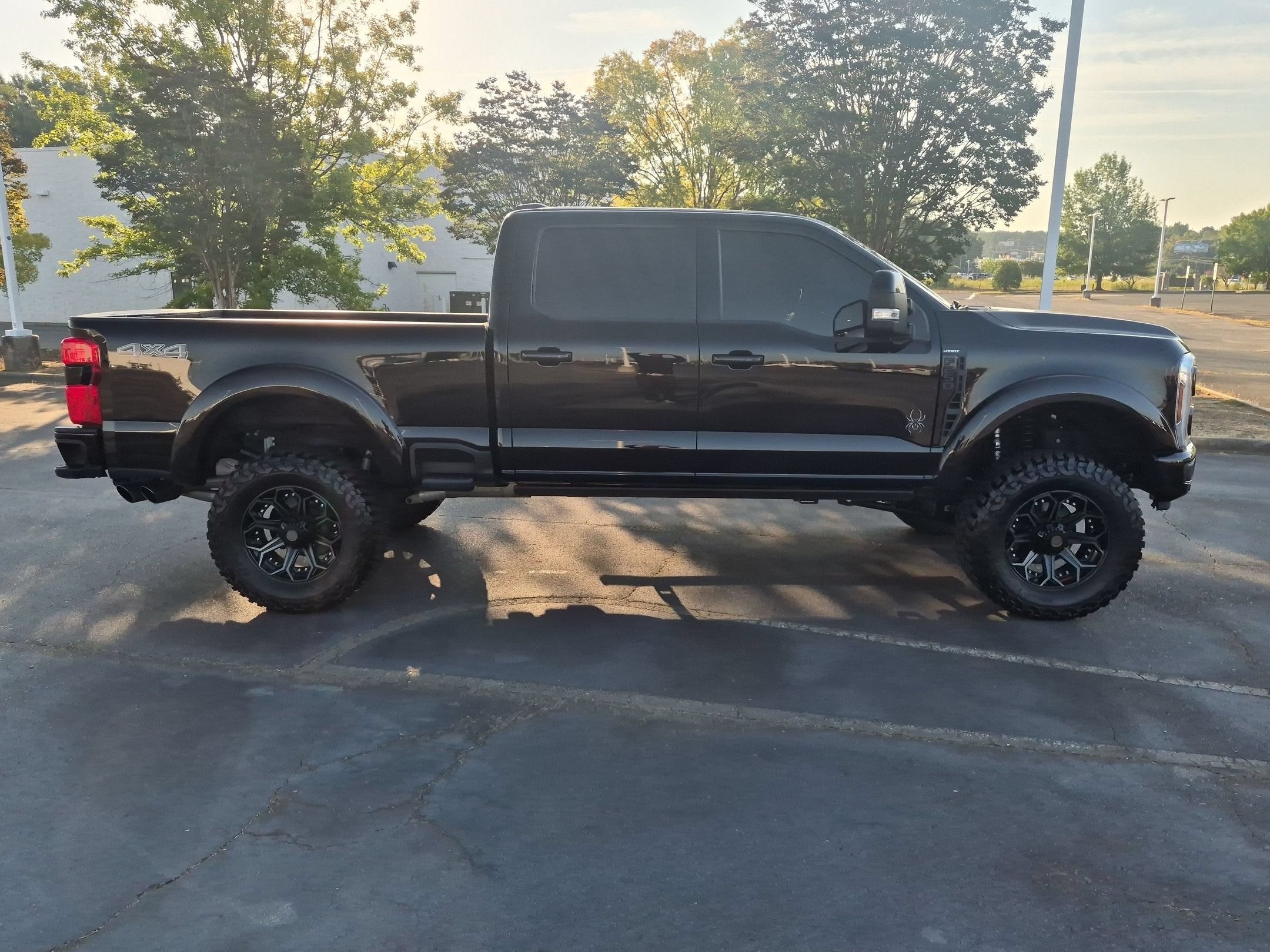 2024 Ford Super Duty F-250 SRW LARIAT