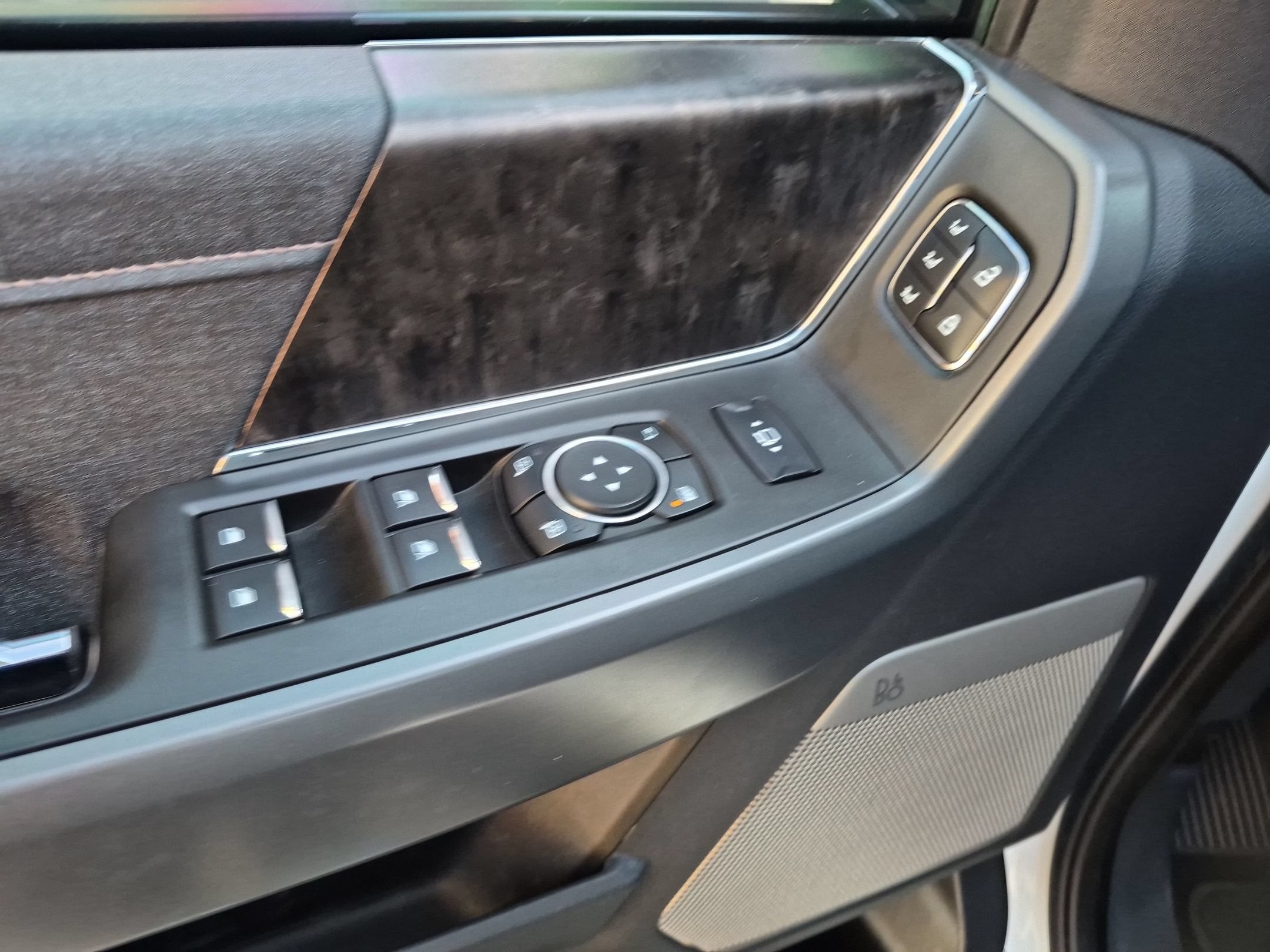 2023 Ford Super Duty F-350 SRW LARIAT