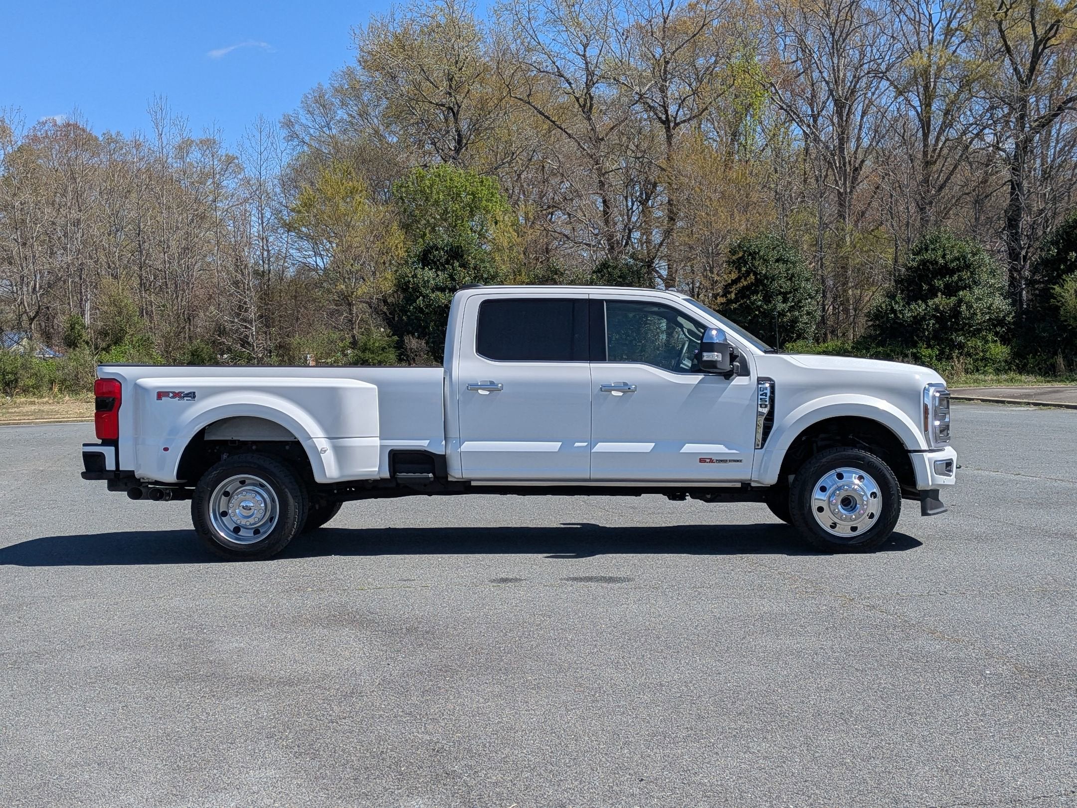 2026 Ford Super Duty F-450 DRW Platinum