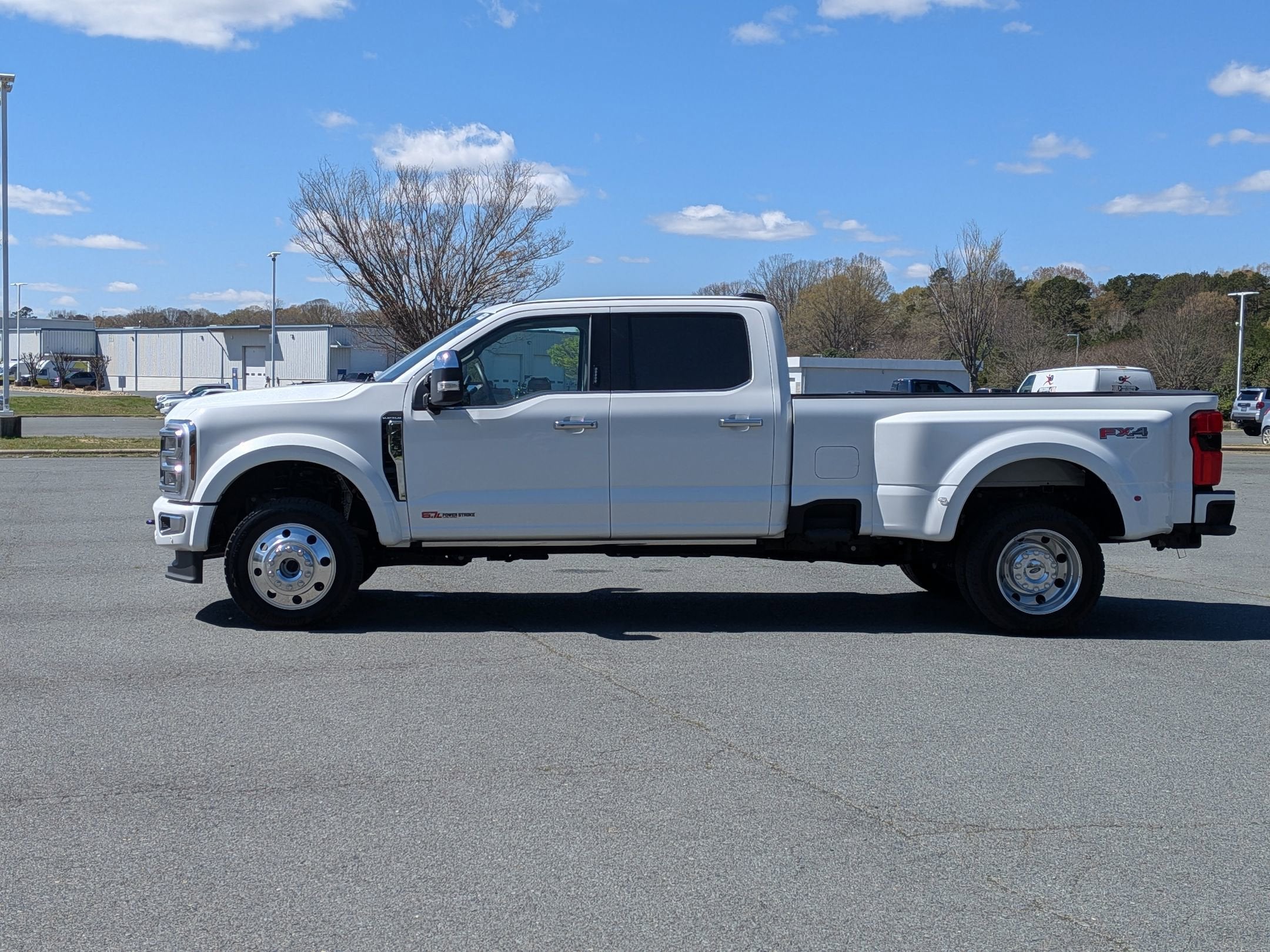 2026 Ford Super Duty F-450 DRW Platinum