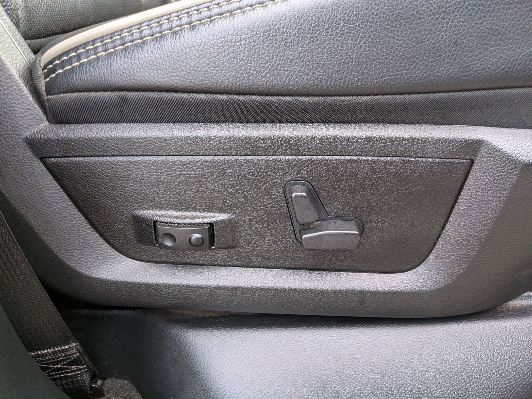 2023 RAM 3500 Laramie