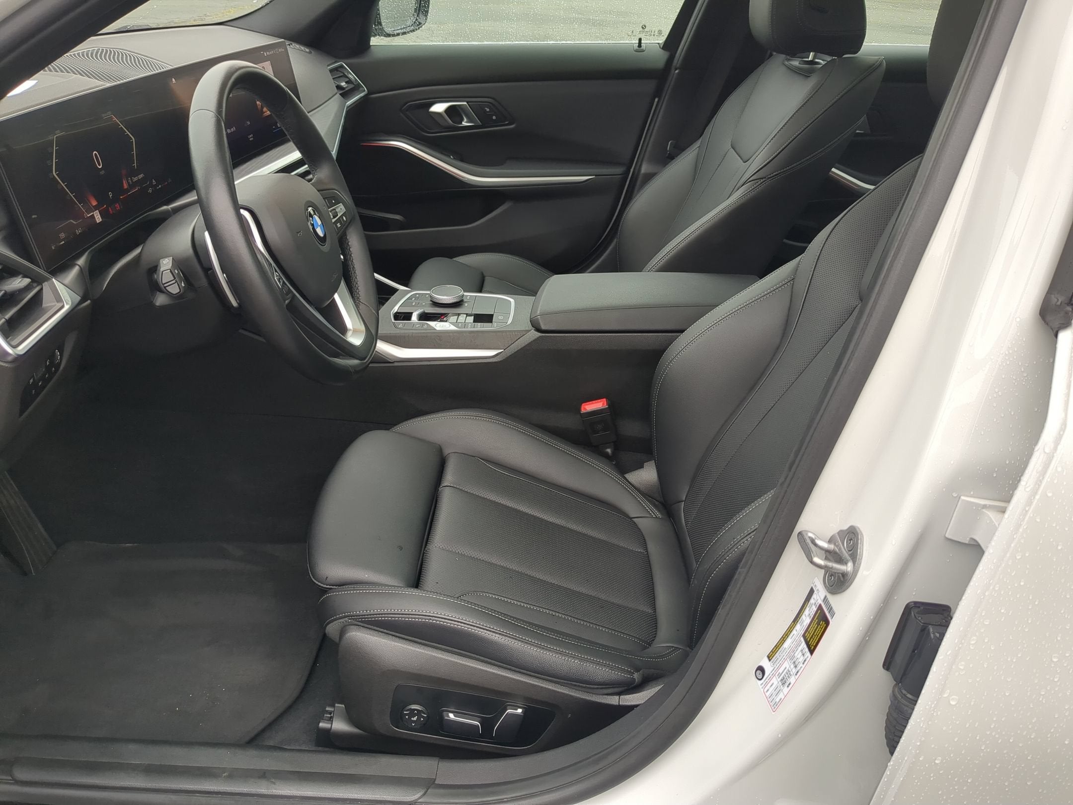 2024 BMW 3 Series 330i