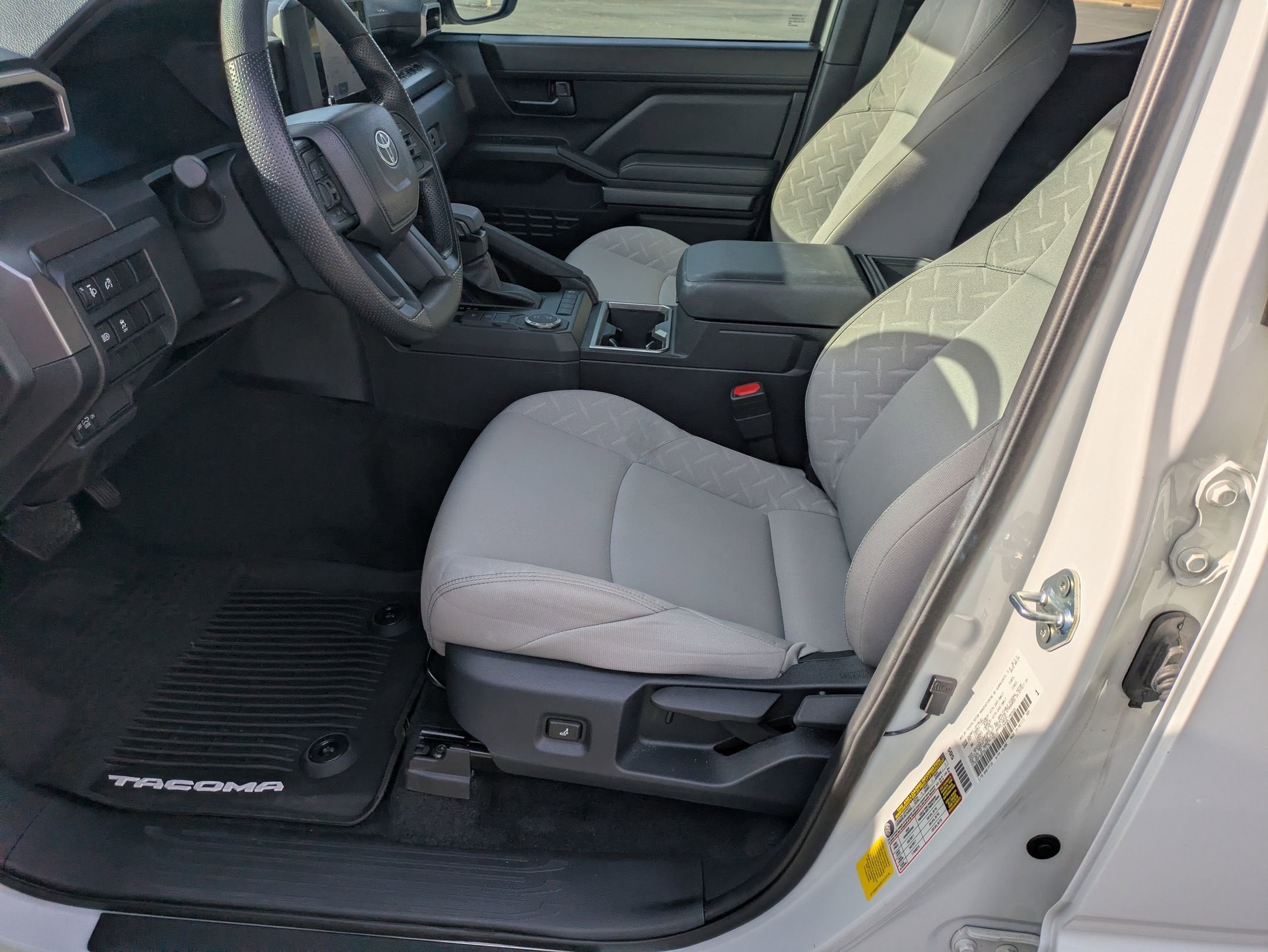 2024 Toyota Tacoma 2WD SR5