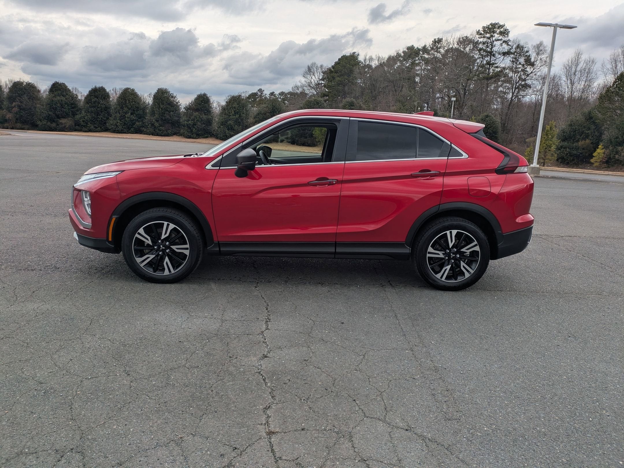 2023 Mitsubishi Eclipse Cross SE