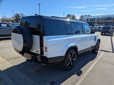 2023 Land Rover Defender X-Dynamic SE