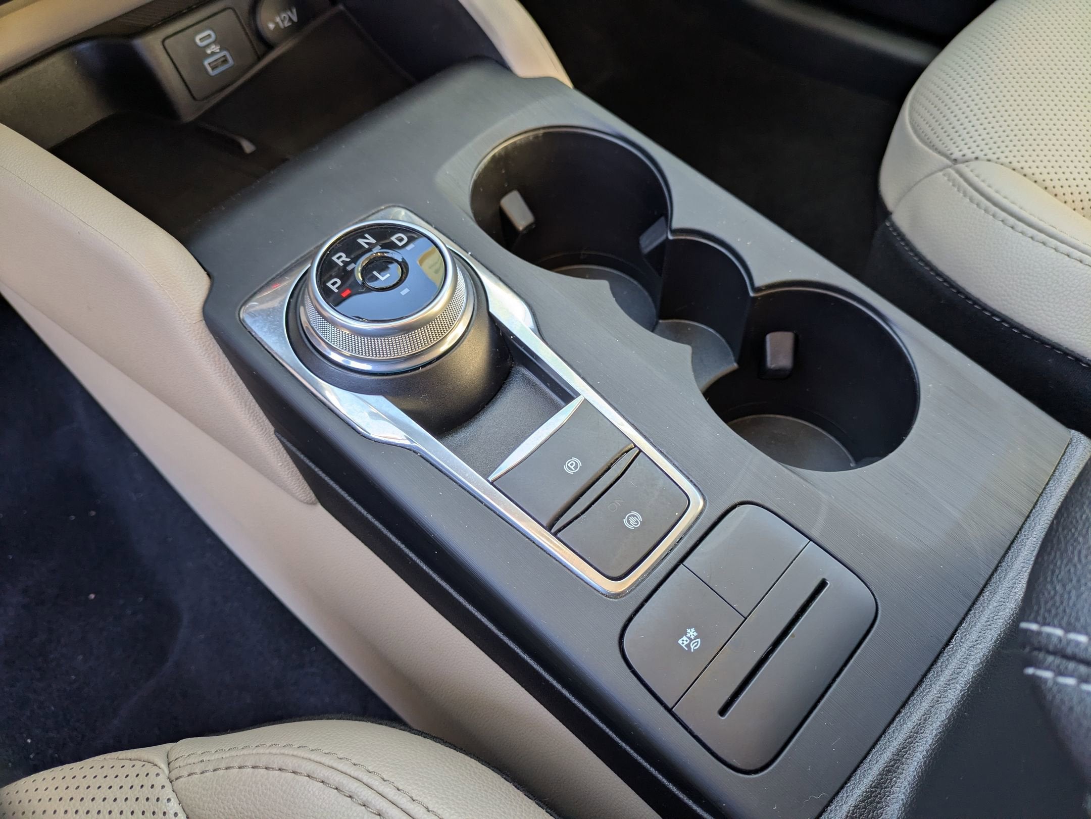 2022 Ford Escape SEL Hybrid