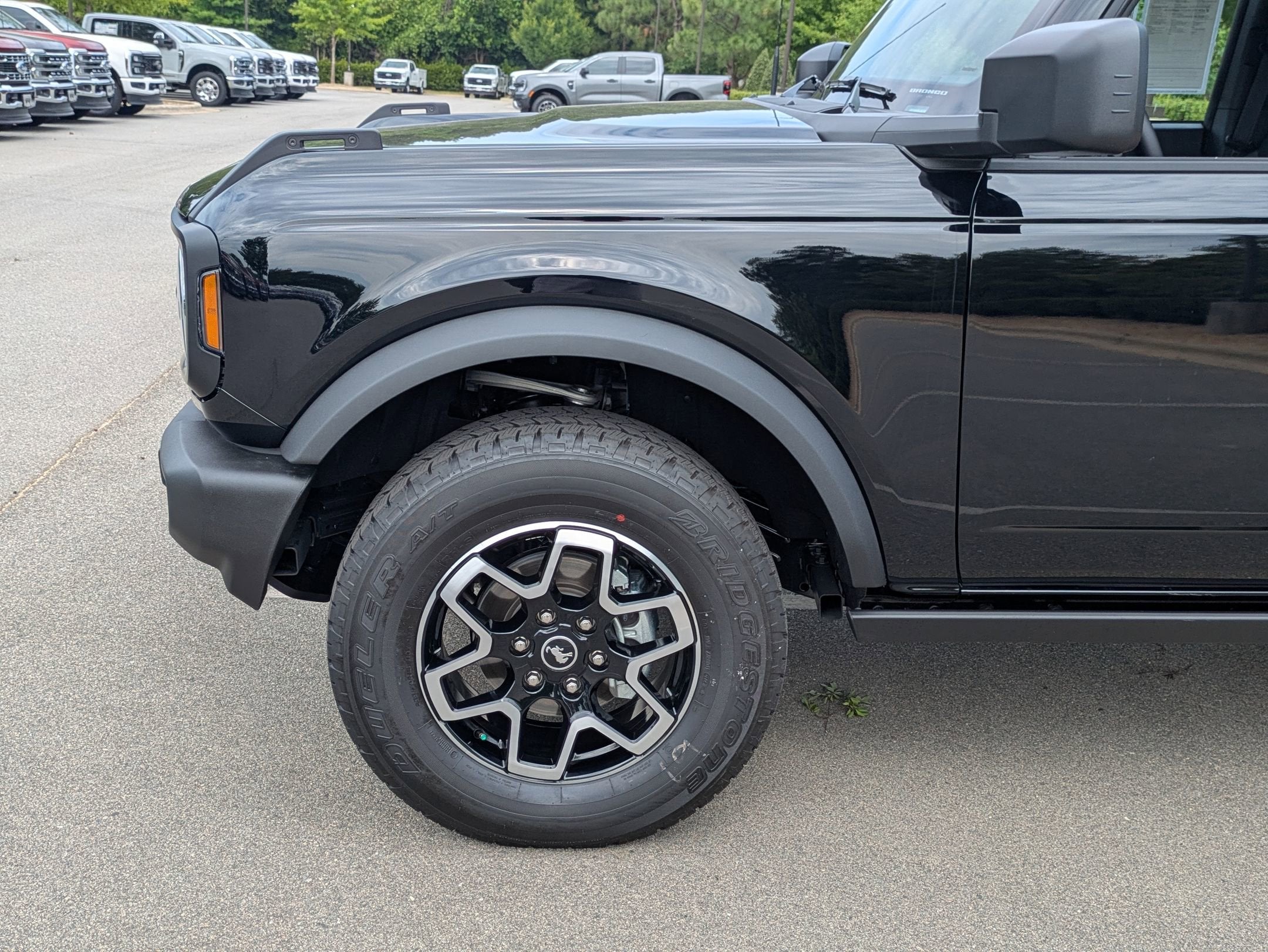 2025 Ford Bronco Base
