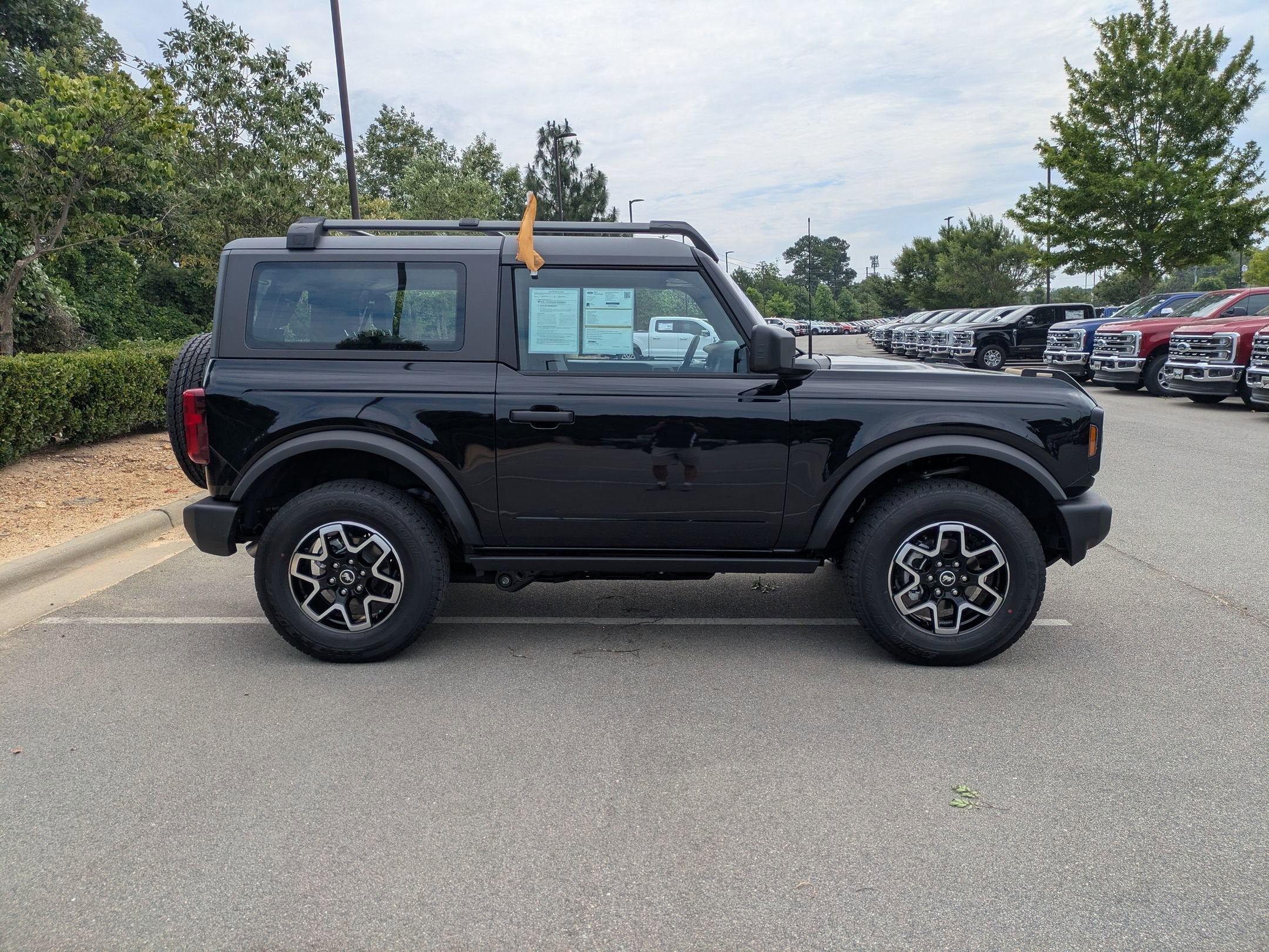 2025 Ford Bronco Base