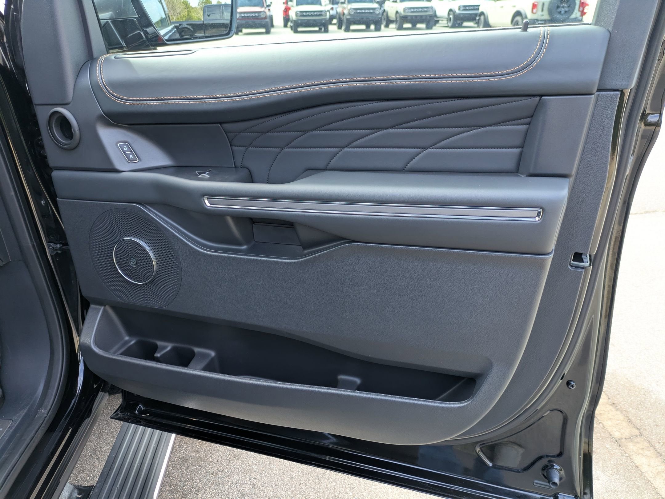 2024 Ford Expedition Platinum