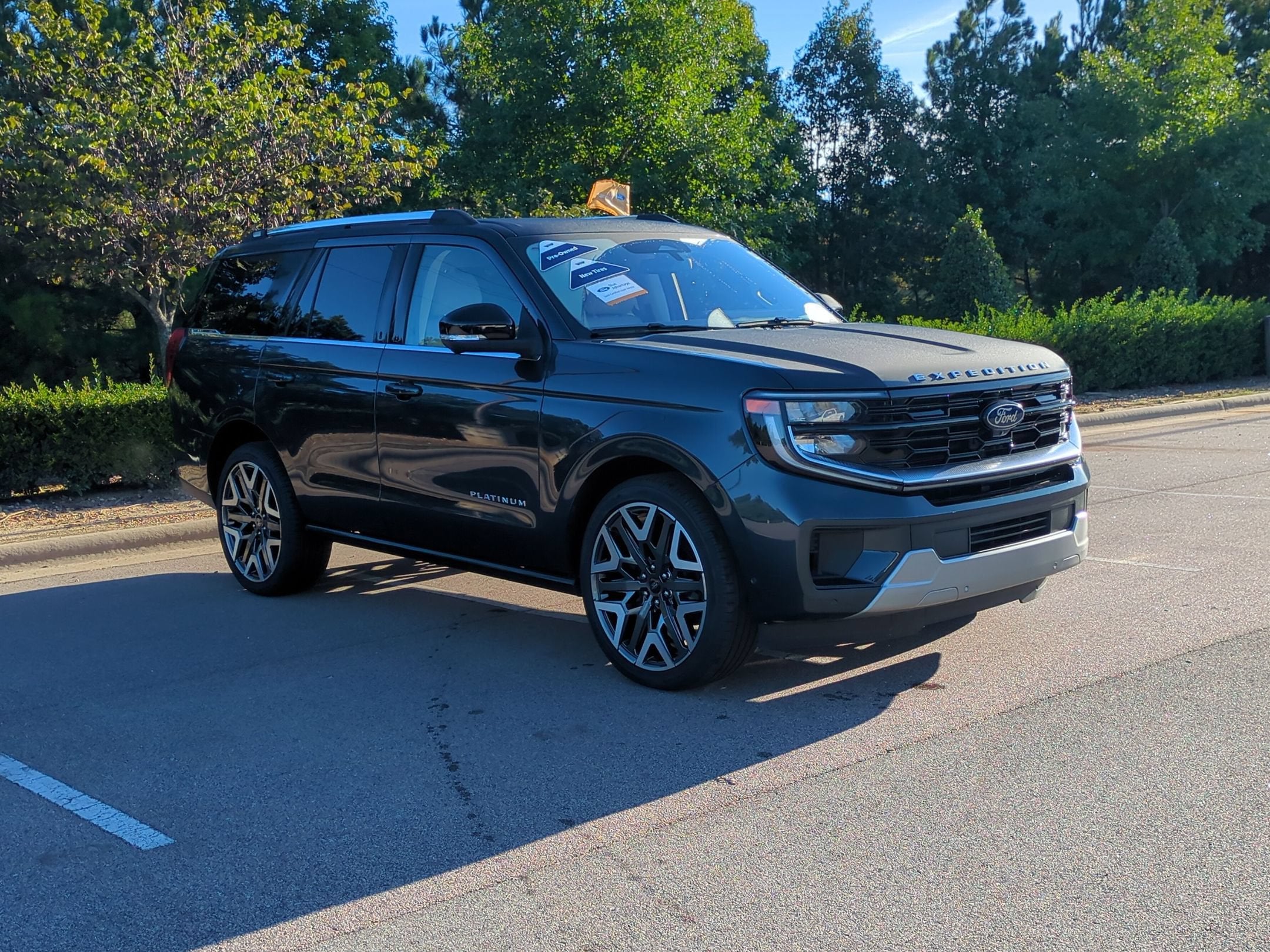 2025 Ford Expedition Platinum