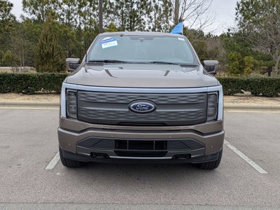 2023 Ford F-150 Lightning LARIAT
