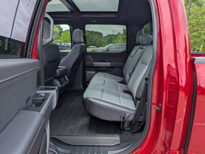 2025 Ford F-150 Lightning LARIAT