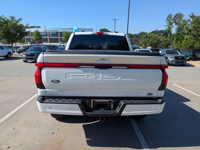 2025 Ford F-150 Lightning LARIAT