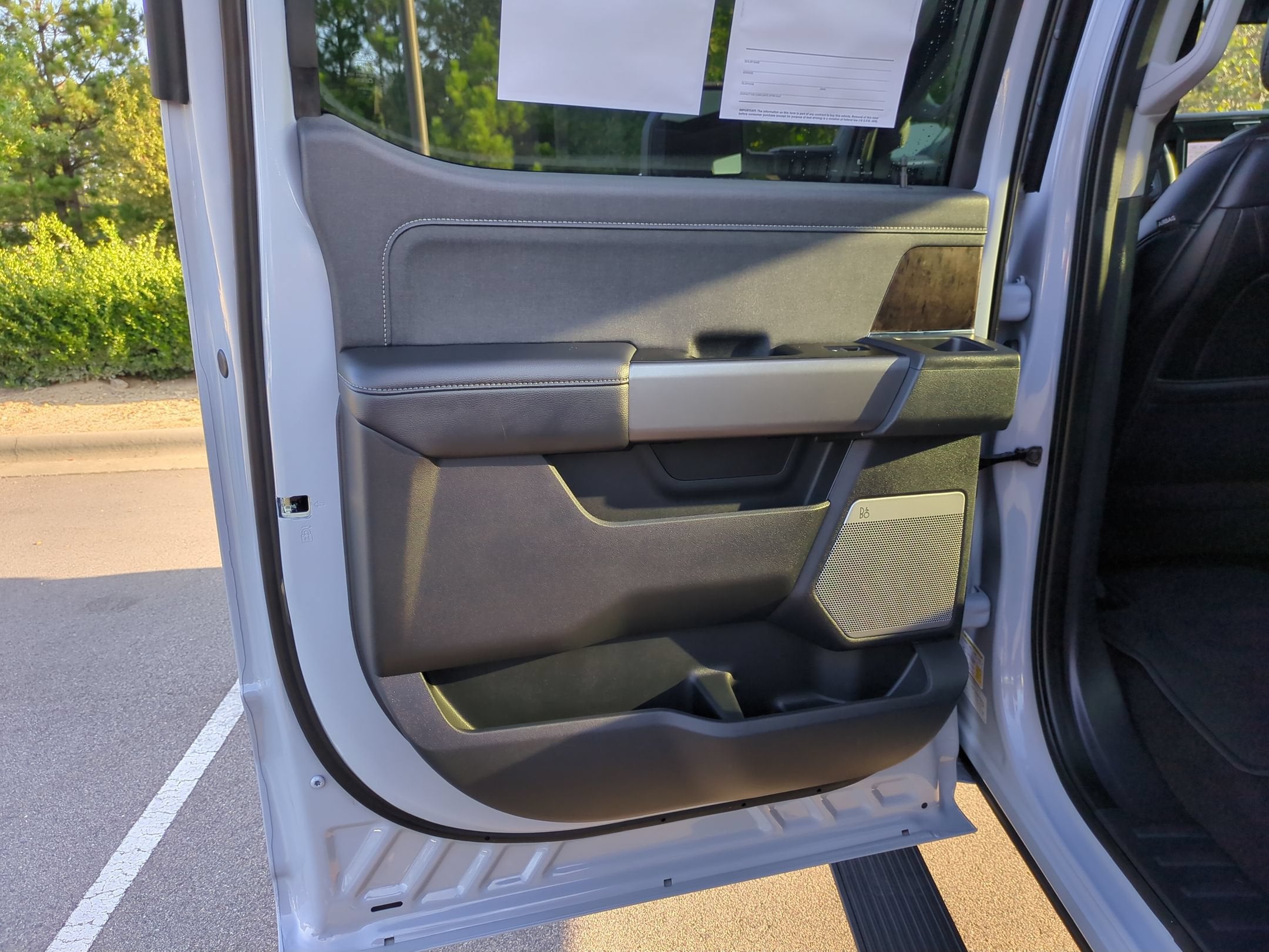2025 Ford Super Duty F-250 SRW LARIAT Rocky Ridge