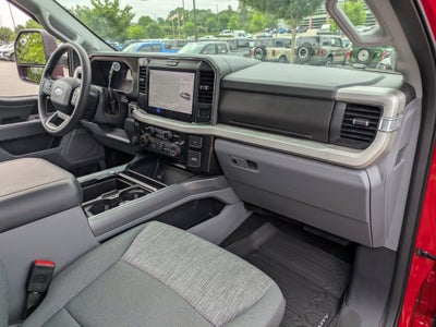 2025 Ford Super Duty F-250 SRW XLT