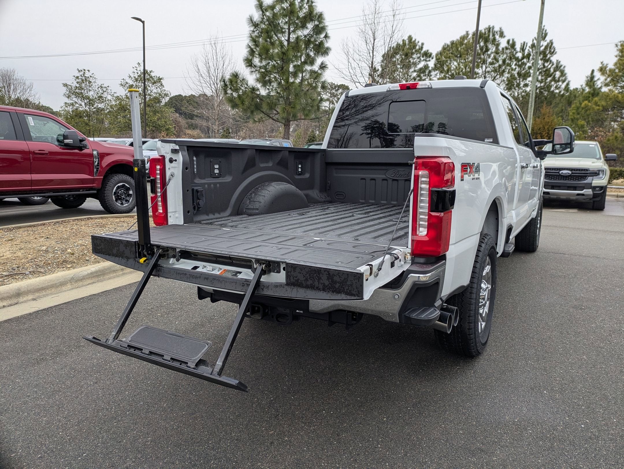 2024 Ford Super Duty F-250 SRW LARIAT