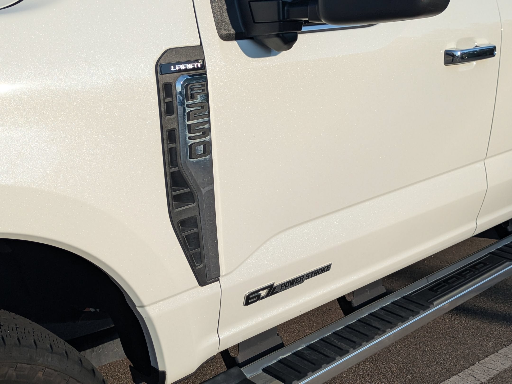 2025 Ford Super Duty F-250 SRW LARIAT