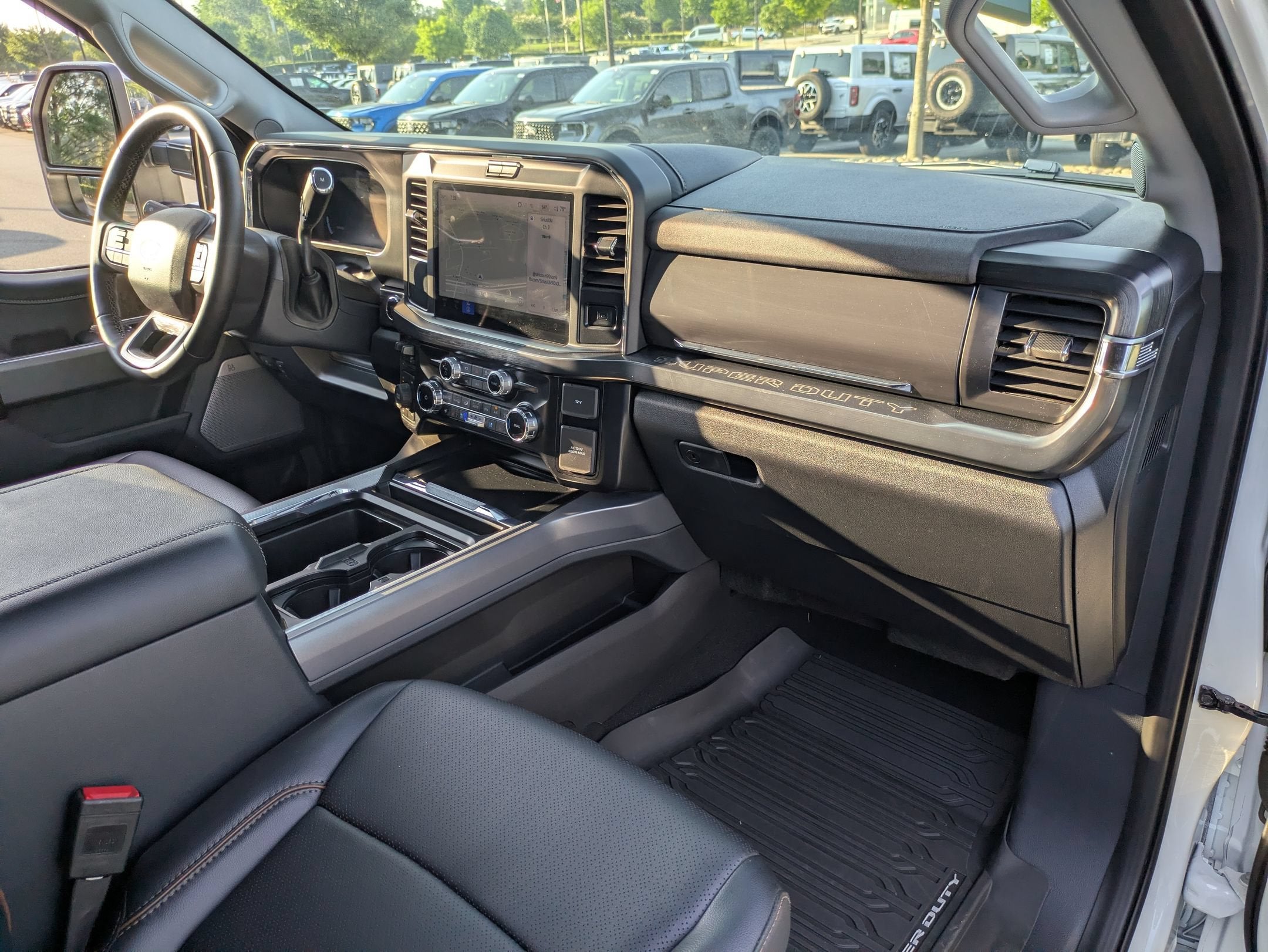 2025 Ford Super Duty F-250 SRW LARIAT