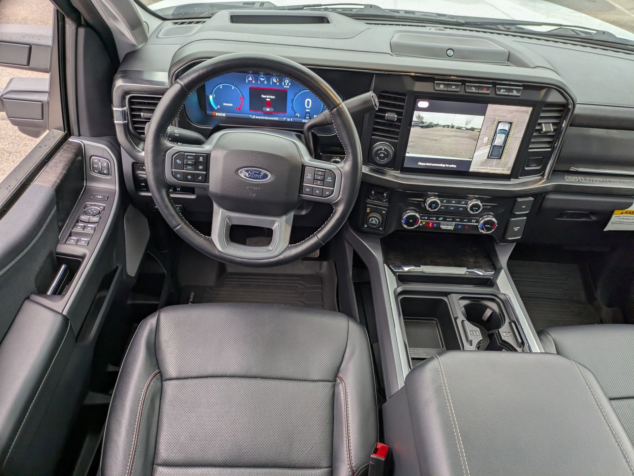 2024 Ford Super Duty F-350 SRW LARIAT