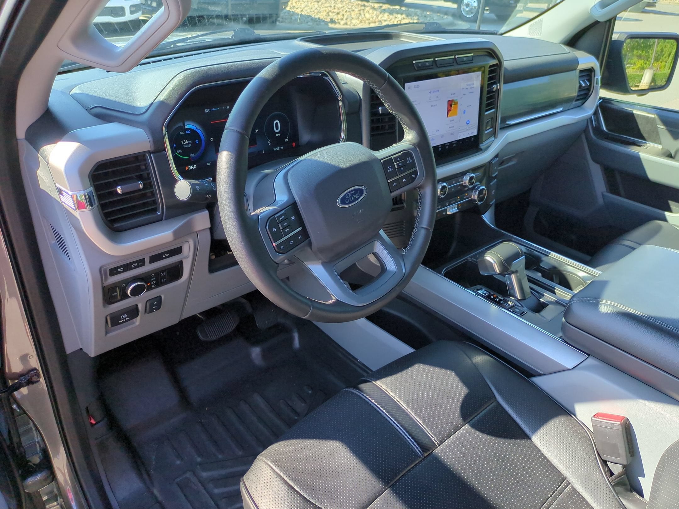 2023 Ford F-150 Lightning XLT