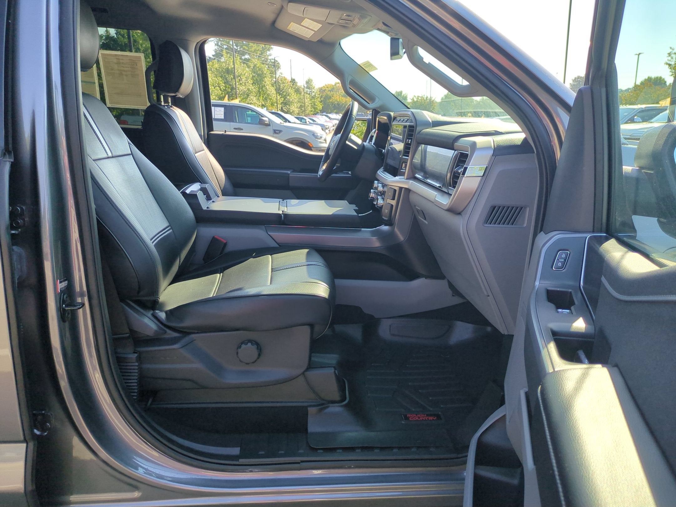 2023 Ford F-150 Lightning XLT