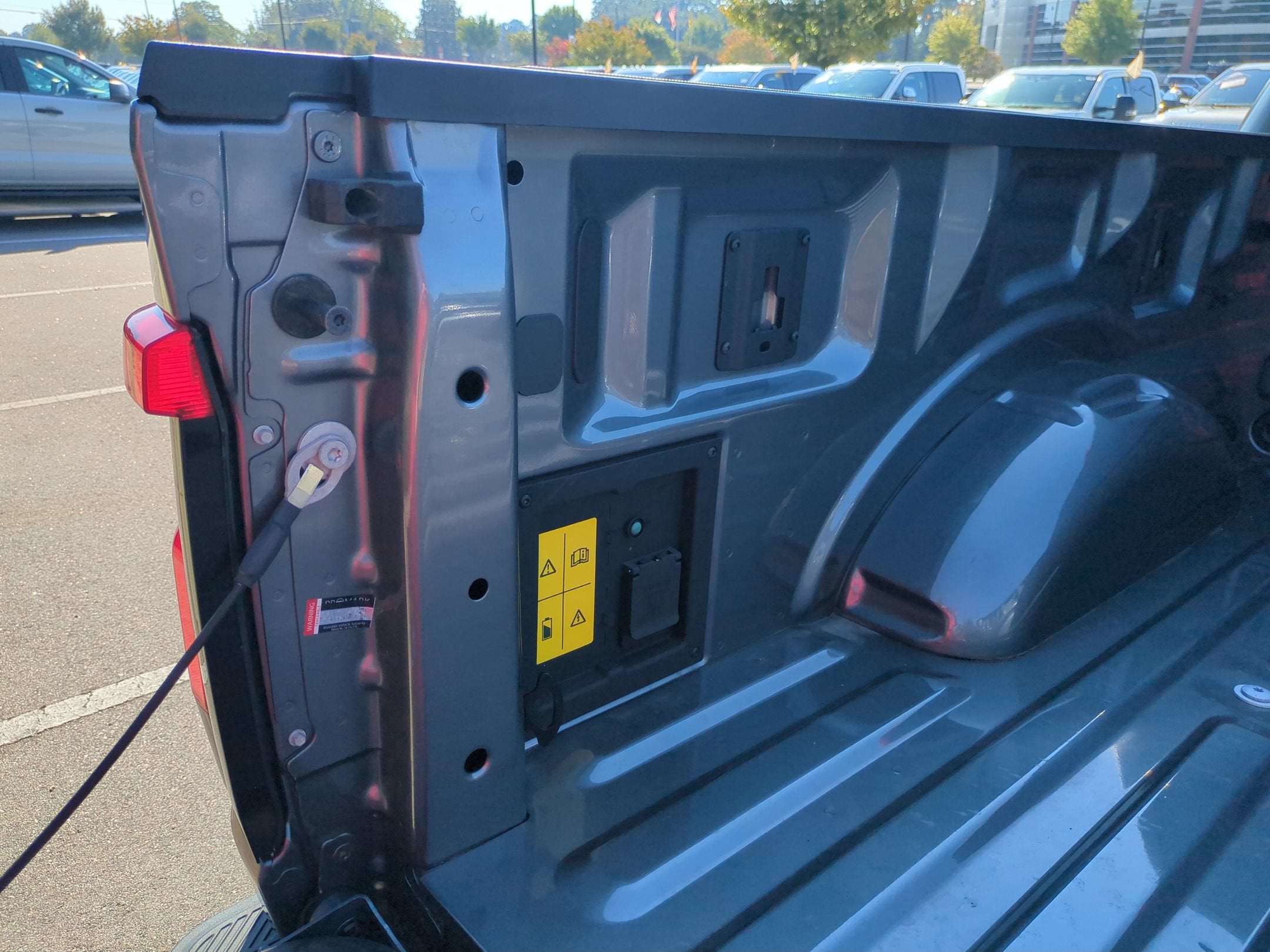 2023 Ford F-150 Lightning XLT