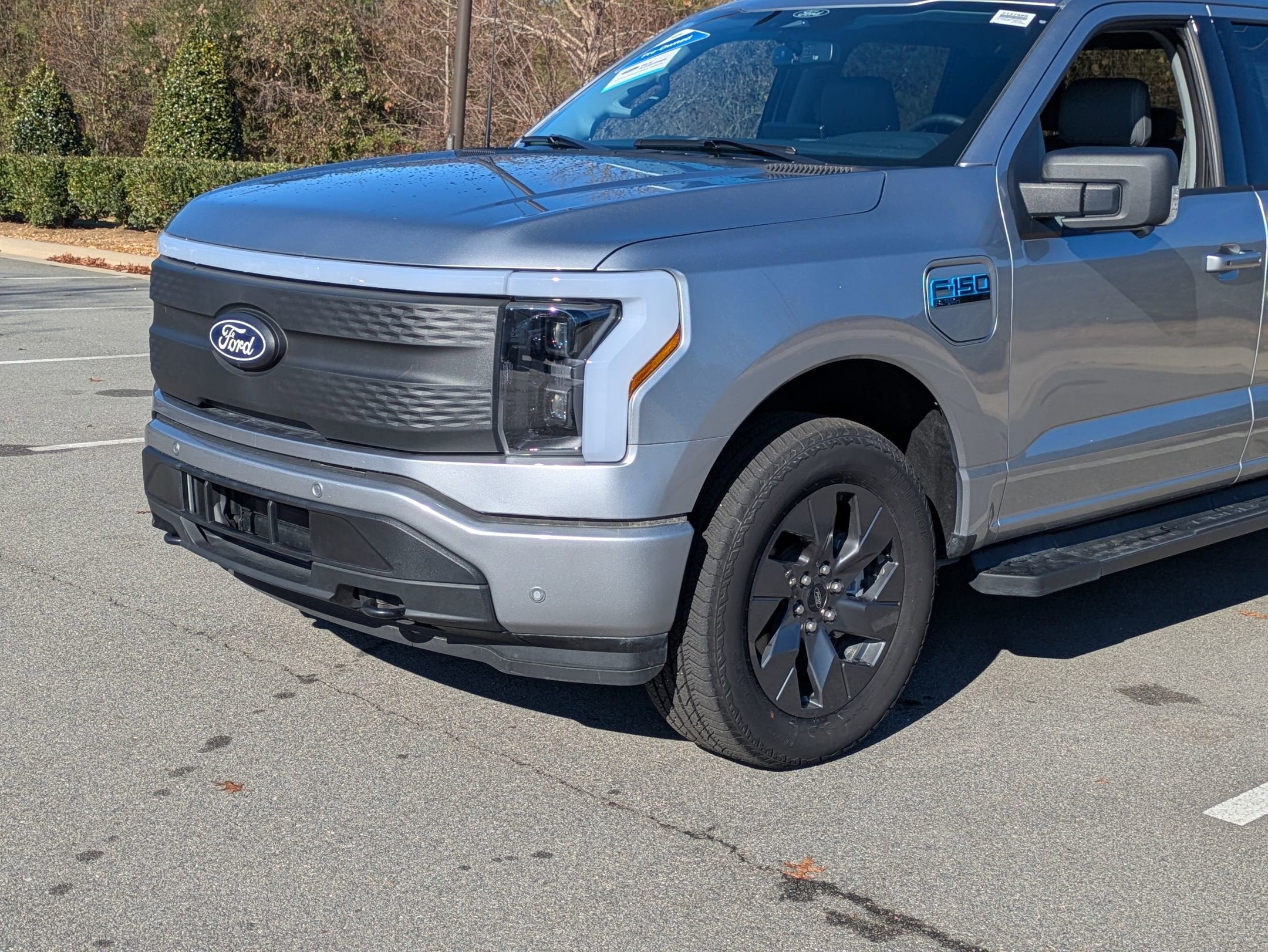 2025 Ford F-150 Lightning Flash