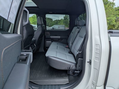 2025 Ford F-150 Lightning LARIAT