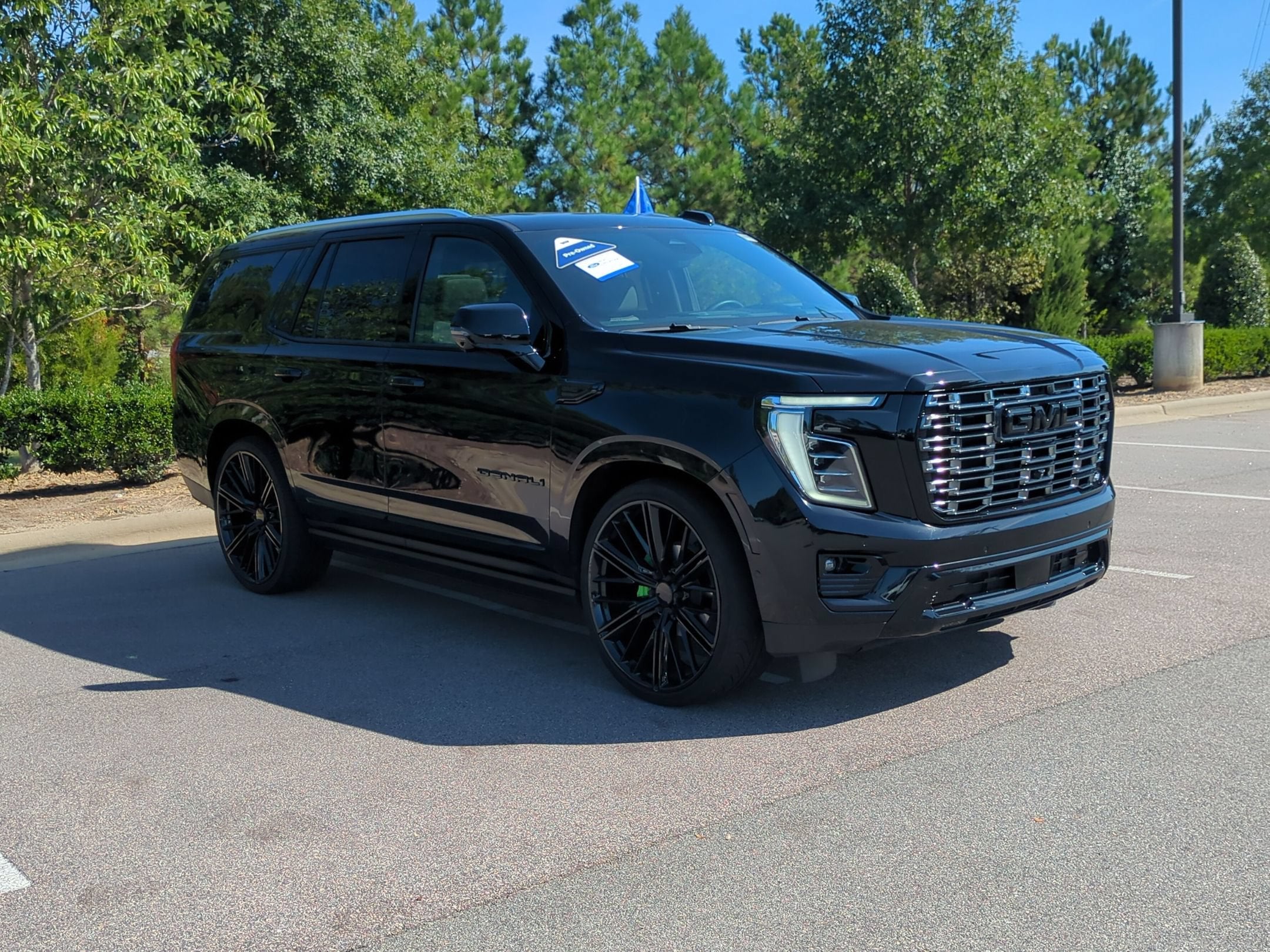 2025 GMC Yukon Denali